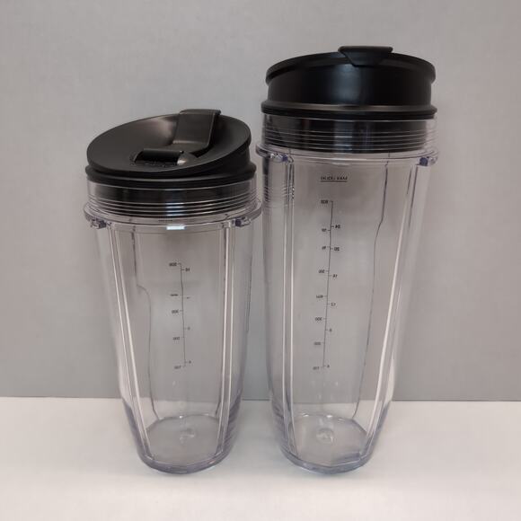 Lot of 2 Nutri Ninja Replacement Blender Cups 24oz and 32oz With Sip & Seal Lids - Picture 3 of 8